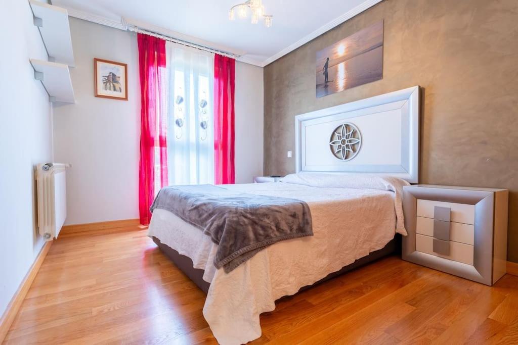 Apartamento En El Corazon De La Ciudad Con Parking 산탄데르 외부 사진