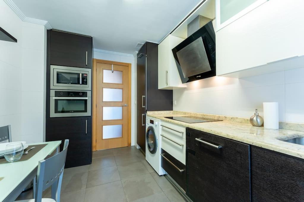 Apartamento En El Corazon De La Ciudad Con Parking 산탄데르 외부 사진