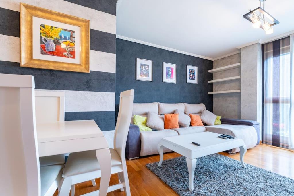 Apartamento En El Corazon De La Ciudad Con Parking 산탄데르 외부 사진